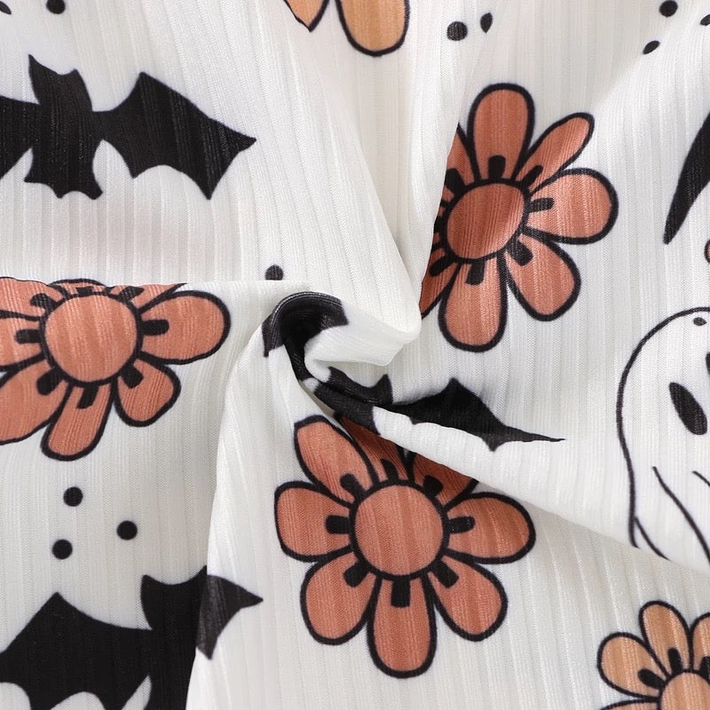 Halloween Baby Bodysuit | Floral Ghost Baby Onesie | Fall Outfit | Halloween Bat Pattern - EllaLaine